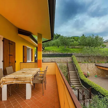 La Terrazza Moderno Con Terrazza E Garagewifi Apartamento